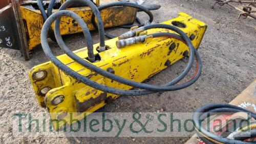 JCB HM100Q mini digger breaker