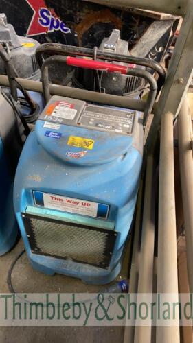 Rhino RD48 dehumidifier