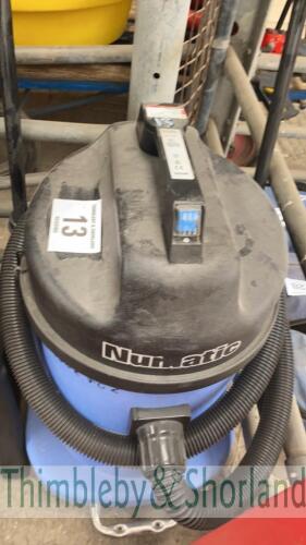 Numatic vacuum A802702