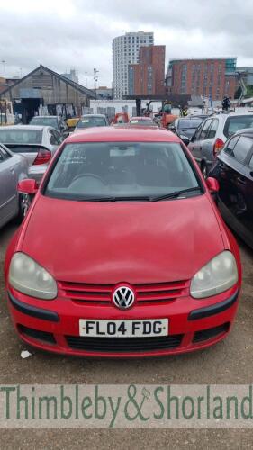 VOLKSWAGEN GOLF TDI SE,FL04FDG Date of registration: 02/03/2004 1896cc, Diesel, Manual, Red Odometer reading at last MOT: 122,927 miles MOT expiry date: 25/01/2022 No key, V5 available