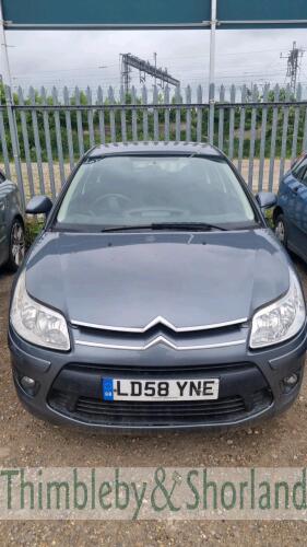 CITROEN C4 SX HDI 94, LD58YNE Date of registration: 21/10/2008 1560cc, Diesel, Manual, Grey Odometer reading at last MOT: 157,236 miles MOT expiry date: 01/12/2021 No key, V5 available