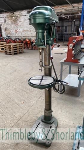 Pillar drill 415v