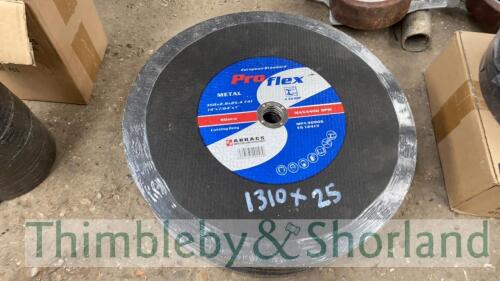 25 no 14in metal cutting discs