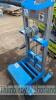 Genie lift CL00227 - 2