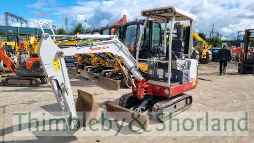 Takeuchi TB016 mini digger (2010)