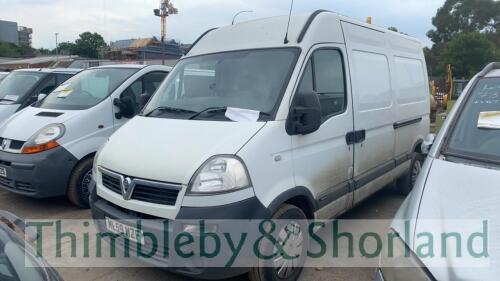 VAUXHALL MOVANO 3500 CDTI MWB, ML59MZF Date of registration: 30/11/2009 2464cc, Diesel, Manual, White Odometer reading at last MOT: 166,304 miles MOT expiry date: 28/11/2022 No key, V5 available