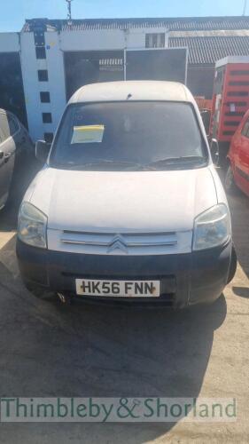 CITROEN BERLINGO ENTERPRISE HDI - HK56 FNN Date of registration: 30.11.2006 1997cc, Manual, Diesel, White Odometer reading at last MOT: 151,068 miles MOT expiry date: 11.01.2022 No key, V5 available