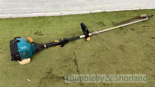 Long reach hedge trimmer