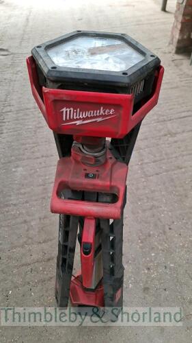 Milwaukee cordless work light