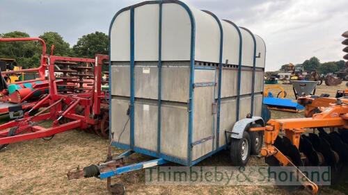 Bateson 10ft livestock trailer 40HB with spares wheel, loading gates, breast bar and rail partition. Hardwood floor