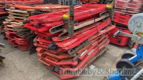 Pallet of crowd barrier