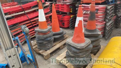 Quantity of road cones