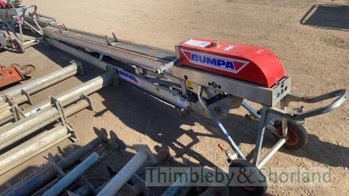 Bumpa tile conveyor