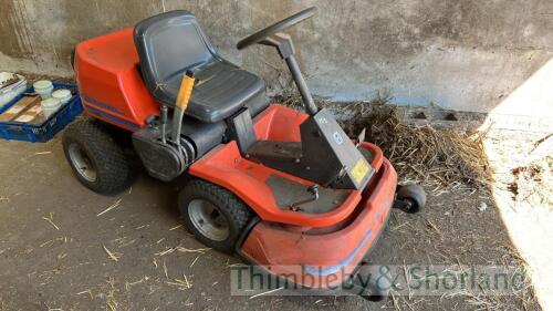 Husqvarna Rider 850 hydrostatic outfront rotary mower