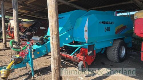 Mengele 540 baler (1996) with electric controller