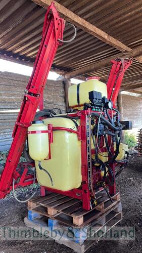 Hardi LY800 12m mounted sprayer