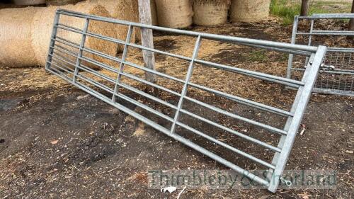 2 no 15ft yard gates