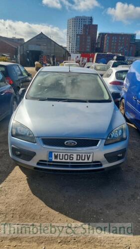 FORD FOCUS ZETEC CLIMATE - WU06 DUV.