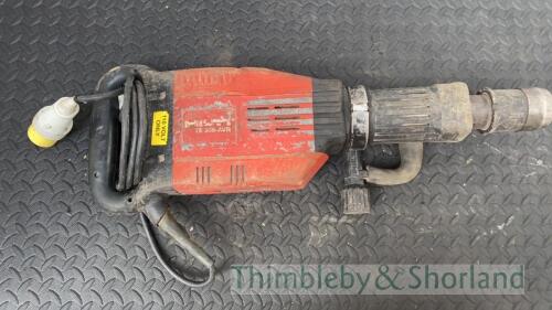 Hilti TE905 breaker