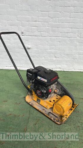 Wacker Neuson 16' petrol plate compactor