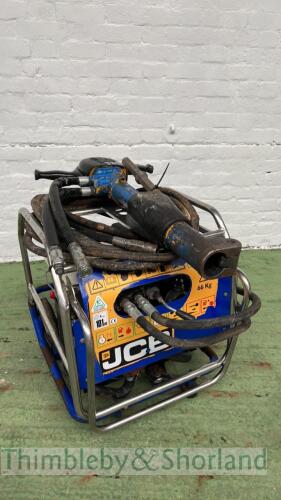 JCB hydraulic pack, hose, gun and point