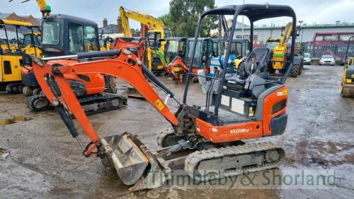 Kubota KX018 (2013) with hitch & 3 buckets