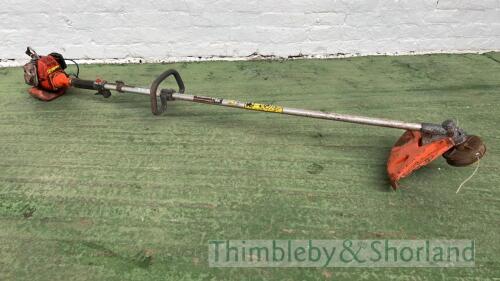 Husqvarna 122L strimmer