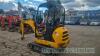 JCB 801.8CTS mini digger (2014) MA1054638 - 8