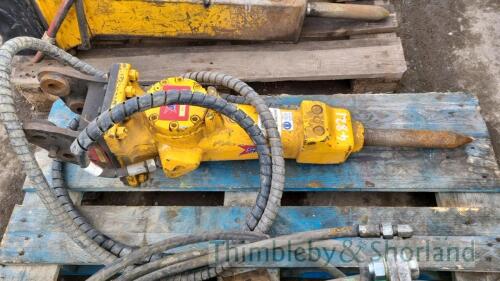 Hydraulic breaker to suit 1.5t machine MA1107631