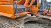 Doosan DX225 excavator (2009) - 10