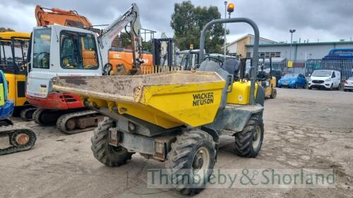 Wacker Neuson 3T swivel skip dumper (2015)