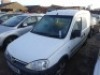 VAUXHALL COMBO 1700 DTI - KJ53 HHX Date of registration: 15.09.2003 1686cc, diesel, 5 speed manual, white Odometer reading at last MOT: 169,943 miles MOT expiry date: 15.10.2020 No key, V5 available - 3