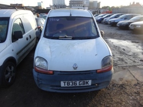 RENAULT KANGOO 655 1.9D Date of registration: 21.04.1999 1870cc, diesel, 5 speed manual, white Odometer reading at last MOT: Unreadable MOT expiry date: 06.01.2021 No key, V5 available This vehicle was the subject of a Category D insurance loss 05.02.20