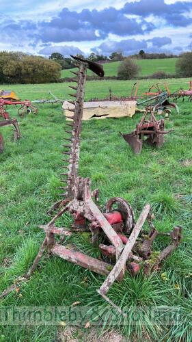 Finger bar mower