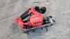 Milwaukee M18 CCS55 cordless circular saw - 2