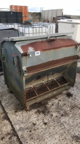 Galvanised pig feeder 127 x 110 x 126cms