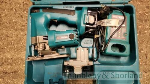 Makita cordless jig saw