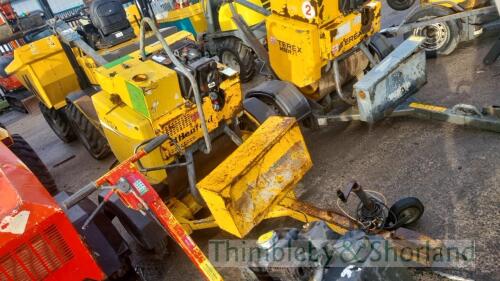 Terex MBR71 pedestrian roller and trailer