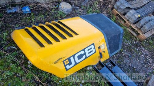 JCB telehandler bucket