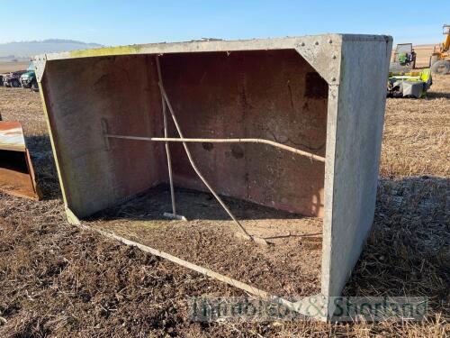 Galvanised water tank