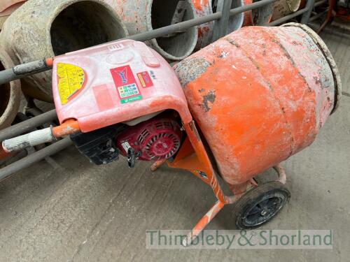 Belle minimix 150 petrol mixer