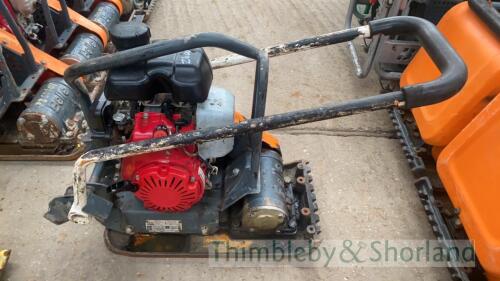 Belle LC3251 12in petrol plate compactor