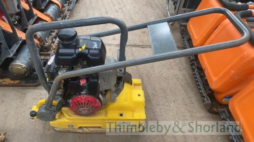 Wacker Neuson WP1030 12in petrol plate compactor