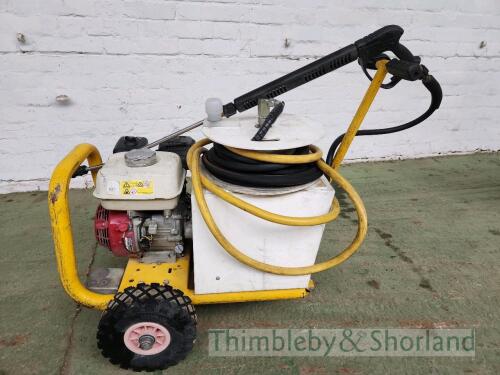 Brendon petrol power washer