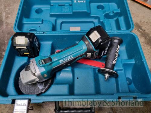 Makita DGA452 cordless angle grinder