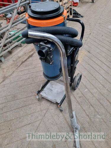 Dustcontrol tromb 400 extractor