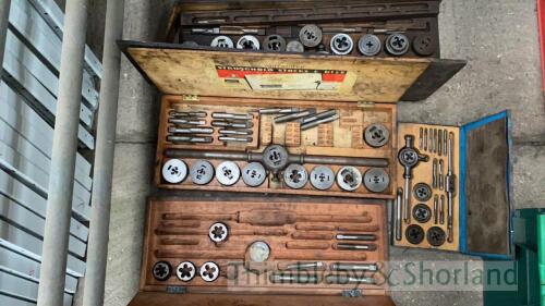 Tap and die set