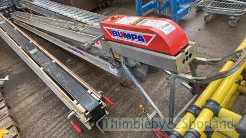 Bumpa tile conveyor