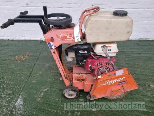 Clipper C99 petrol road saw