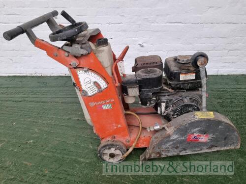 Husqvarna FS400LV road saw